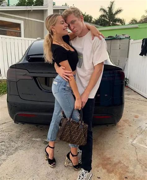 Corinna Kopfs Billionaire Boyfriend Laurence: Confirmed Dating